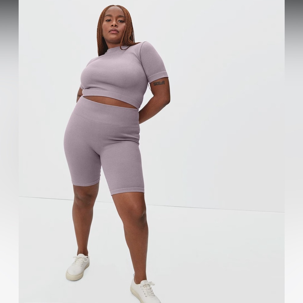 Everlane The Seamless Bike Short